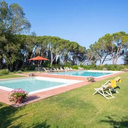 Villa Palaia Surrounded By Green ヴィラ
